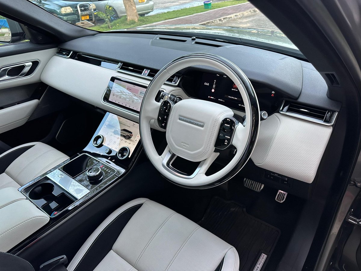 choprausedcars's tweet photo. PLEASE REPOST 🙏

PRICE 230 M

Range Rover Vellar 2018 ✅
Full option with R Daynamic Option 
Diesel engine 2.0
imported from United Kingdom 🇬🇧 
Also exchange allowed

Location Sinza ✅

CALL 0693111003

#PRAYFORHANANG 🙏 https://t.co/vXjJULEwLV