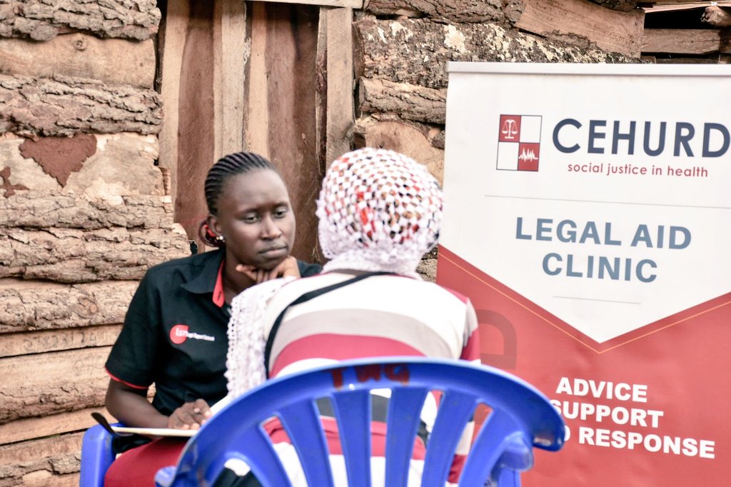 bakerjumba1's tweet photo. @cehurduganda held a legal aid clinic in Masodde, Kyankwanzi district under the #JASProgramme to celebrate with the CHA of Kyakwanzi,
This was aimed to provide free legal aid services and disseminate health/human rights information to the local communities.
#UG16DaysOfActivism https://t.co/ClBKiocJrX