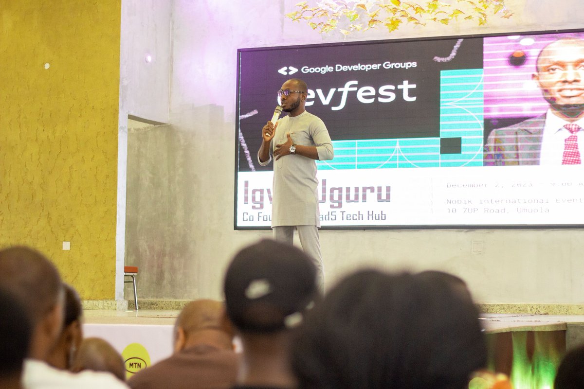 uguru_igwe's tweet photo. As I grow older, I have become more intentional with my leadership, speaking, and service, aiming to genuinely impact lives, enterprises, and nations, all while acknowledging God's grace.
#DevFestAba #DevFest2023 https://t.co/9Jr1HlZXrX