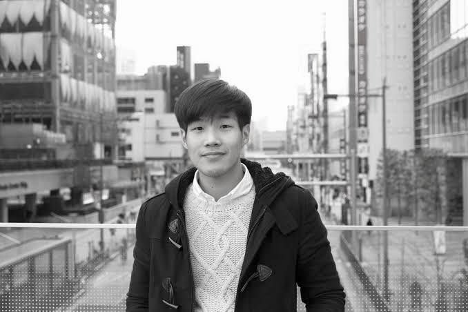 เดินทางปลอดภัยนะคุณหมอ 🖤 #สู้ดิวะ

   คุณหมอสอนให้เรารู้ว่าหลายๆครั้งโลกนี้มันก็ไม่มีเหตุผลกับเราเลยจริงๆ  คุณหมอสอนให้พวกเราอยากใช้ชีวิตให้เต็มที่ในทุกๆวัน เพราะเราไม่มีทางรู้เลยว่าเวลาจะหมดลงตอนไหน 

 ขอบคุณเรื่องราวและเพจสู้ดิวะ