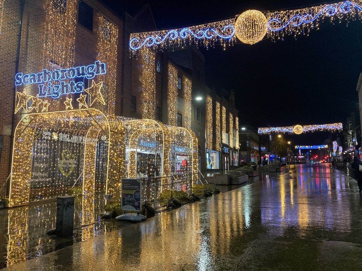 #TuesdayFeeling #tuesdayvibe #Scarborough 🌊 Raining ... again ... a photo taken recently of Westborough 💡 Have a good day, everyone 👍