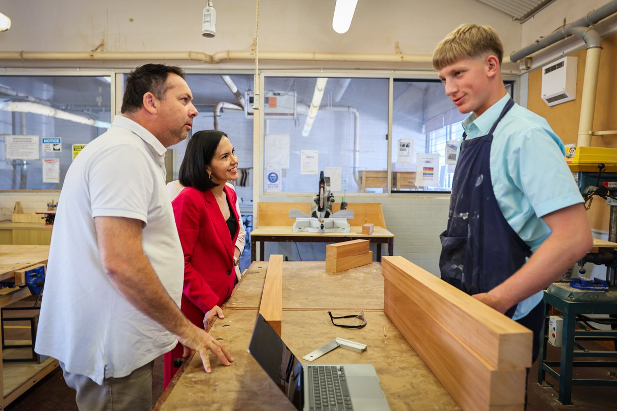 Prue Car MP tweet media