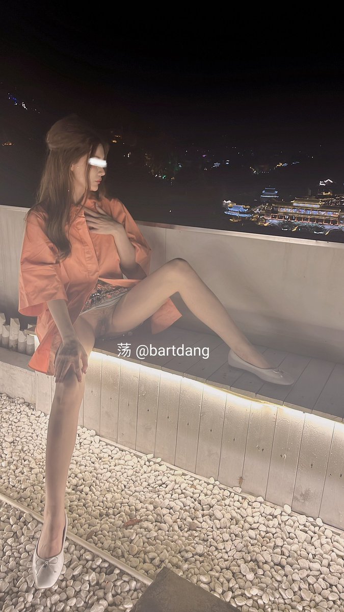 一到晚上，谁都不爱。。👻