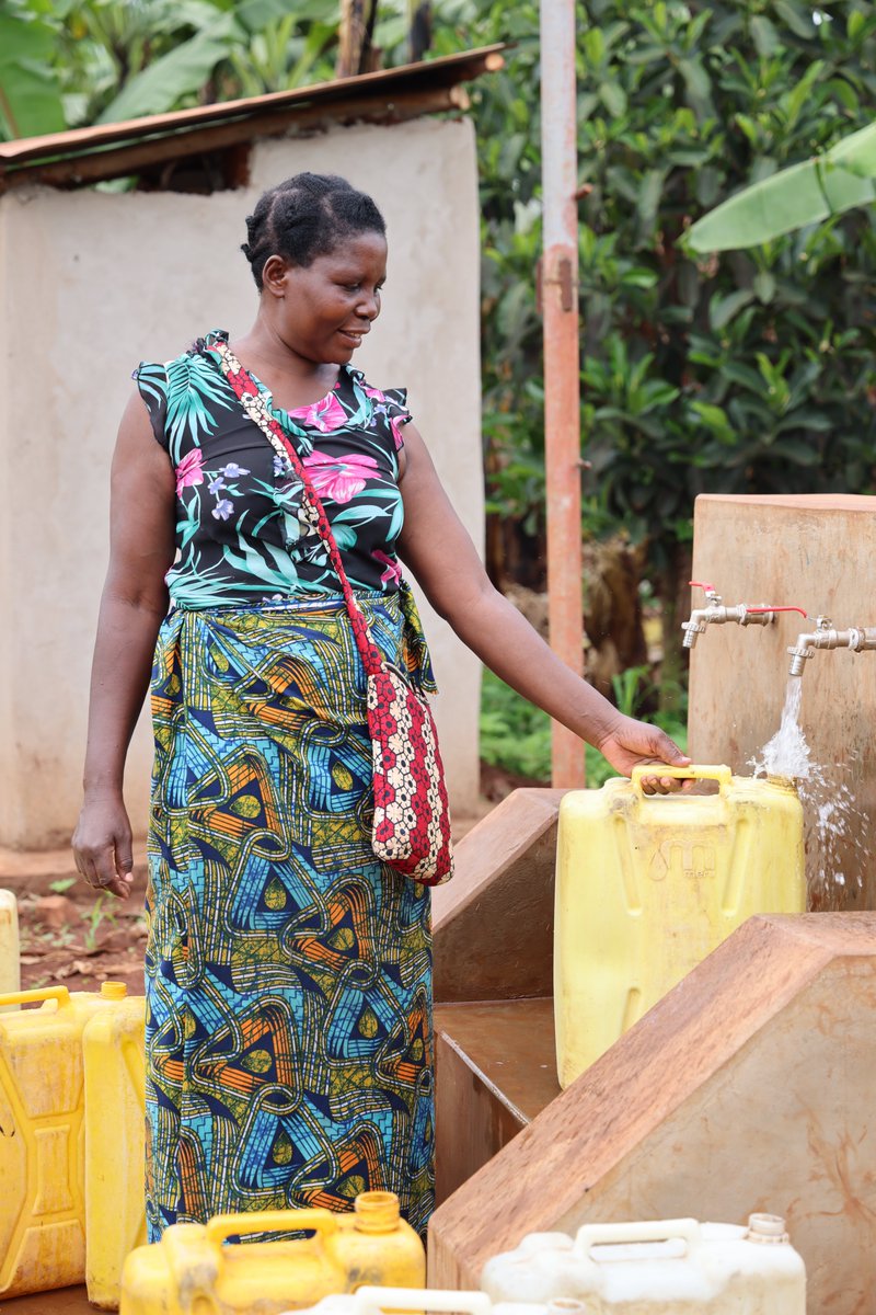 Water4People_RW's tweet photo. Our goal is to bring water, sanitation, and hygiene services to everyone, and to make sure those solutions last forever.
We 've seen that access to water, hygiene and sanitation improves lives & make people healthier and prosperous
#EveryoneForever
#Rwanda https://t.co/xB0KwkEcqJ