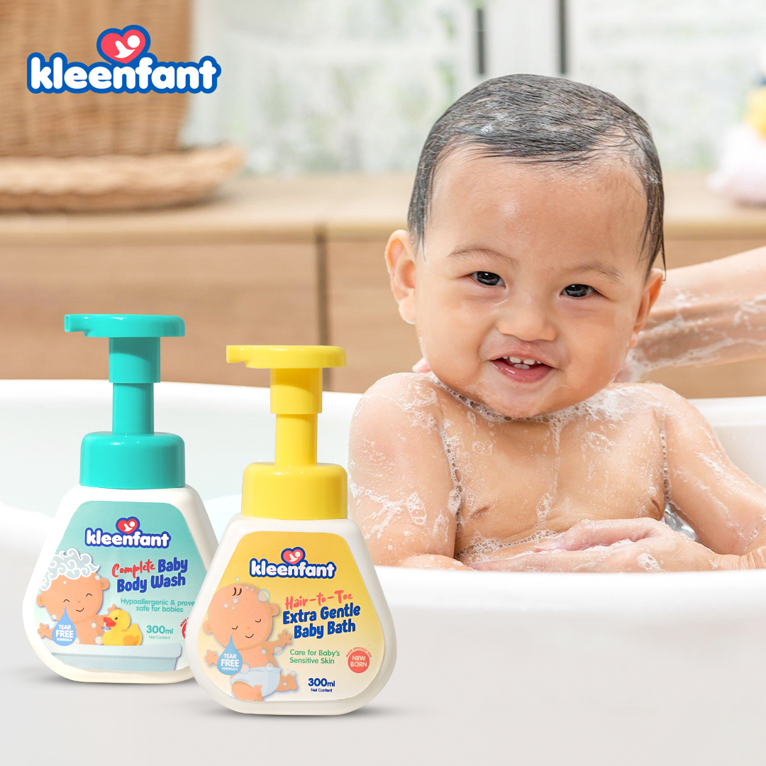 kleenfant's tweet photo. Introducing Kleenfant Body Care - Completely KLEEN from hair to toe! From baby essentials to nourishing shampoo and body wash, we've got you covered. Baby’s skin is so sensitive, di pa ready for family soap. Kaya naman, choose the NEW Kleenfant Baby Shampoo and Body Soap. 💙🛁 https://t.co/c725FvjgRr