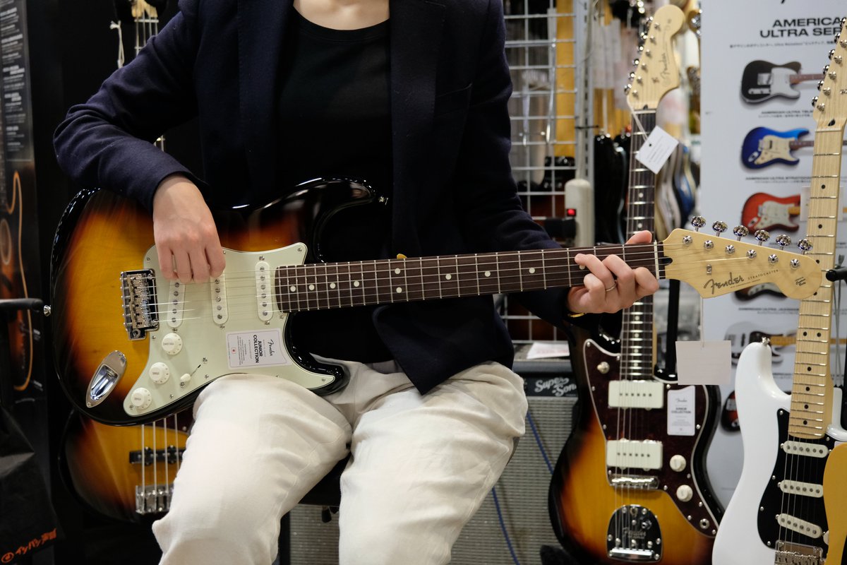 1484shibuya's tweet photo. 【#Fender #ジュニアコレクション】
フェンダー人気機種をショートスケールにした #日本製 #JuniorCollection 小・中学生や小柄な方にも人気です!楽器を始めたいお子様のクリスマスプレゼントなどにいかがでしょうか🎁💁♂️
商品一覧はこちら▼
https://t.co/gEn0s754fG https://t.co/h4GlPsu37M