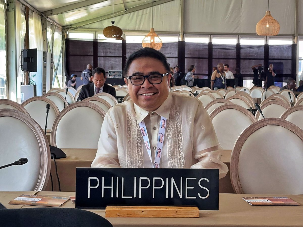 ivanhenares's tweet photo. Early bird at the 18th session of the Intergovernmental Committee for the Safeguarding of the Intangible Cultural Heritage in Botswana. Looking forward to the inscription of ‘Aklan piña handloom weaving’ to the ‘Representative List of the Intangible Cultural Heritage of Humanity’ https://t.co/w8r8mSu4SF