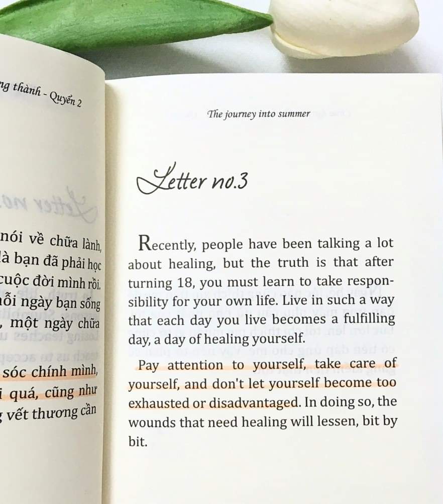 Readbooks_01's tweet image. Dạo này người ta hay nói về chữa lành, nhưng thật ra sau 18 tuổi là bạn đã phải học cách chịu trách nhiệm với cuộc đời mình rồi. Hãy sống sao để sau này, mỗi ngày bạn sống đều là một ngày trọn vẹn, một ngày chữa lành chính mình.
#trichdanhay #docsach