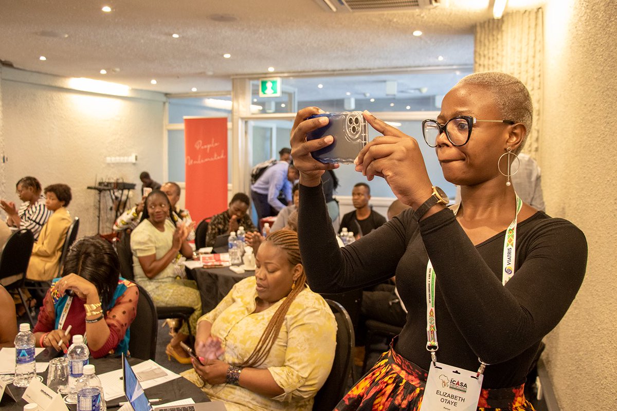 hivosrosa's tweet photo. Our @CafeSRHR side event at @icasa2023, in collaboration with @SAfAIDS, has started. 

Follow the conversation on #RedefiningFeminism and a look at #16DaysAgainstGBV 

#ICASA2023 https://t.co/VTA2tyq2ho