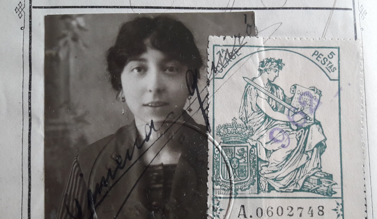 #TalDíaComoHoy, hace 124 años, nacía Jimena Quirós. Una pionera olvidada de la que poco se sabía hasta que rescatamos su historia hace 5 años... 

🧵👇🏻