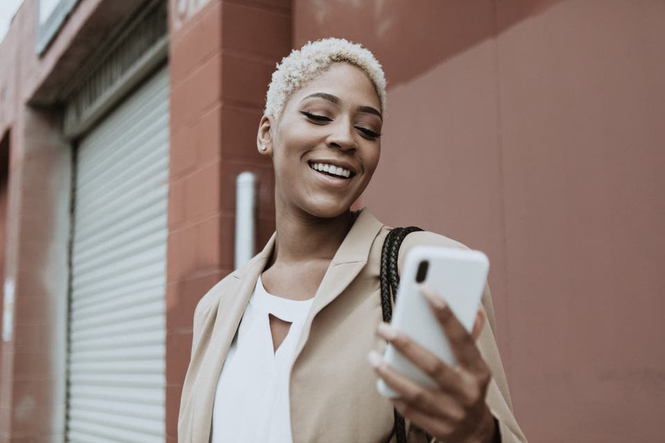 dentsuUK's tweet photo. How do EU regulations impact UK businesses? Dive into the changes brought by the Digital Services Act (#DSA) &amp; Digital Markets Act (#DMA) from data transparency to evolving landscapes; our blog explores the future of media, advertising &amp; digital solutions.
https://t.co/Qryf7ETx5h https://t.co/5gLvr447wF
