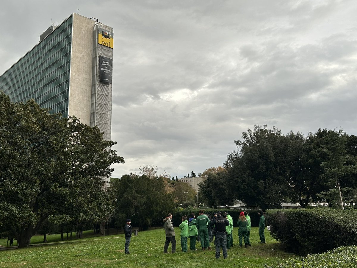 ReCommon tweet media