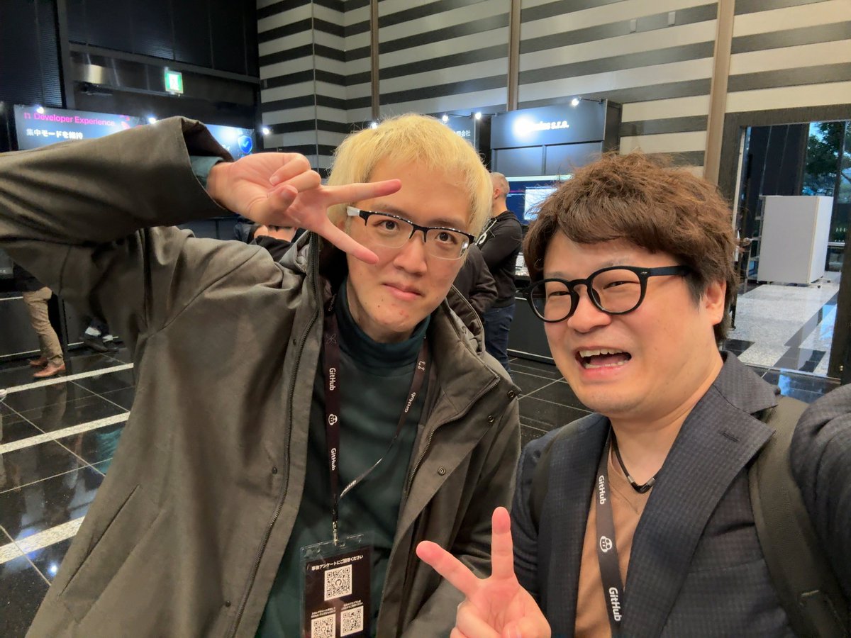 odashoDotCom's tweet image. もう少し自分の顔にバリエーションを付けるべきと悟ったv(´Д` )ﾆｯｺﾘ←
#GitHubUniverse