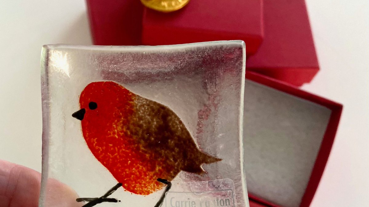 Are you on the search for a special stocking filler from #Orkney this Christmas? 🎄

Our talented <a href="/creativeorkney/">Creative Orkney</a> makers might have the perfect peedie gift for you 🎁

Read more ➡️ orkney.com/news/creative-…
#MadeInOrkney