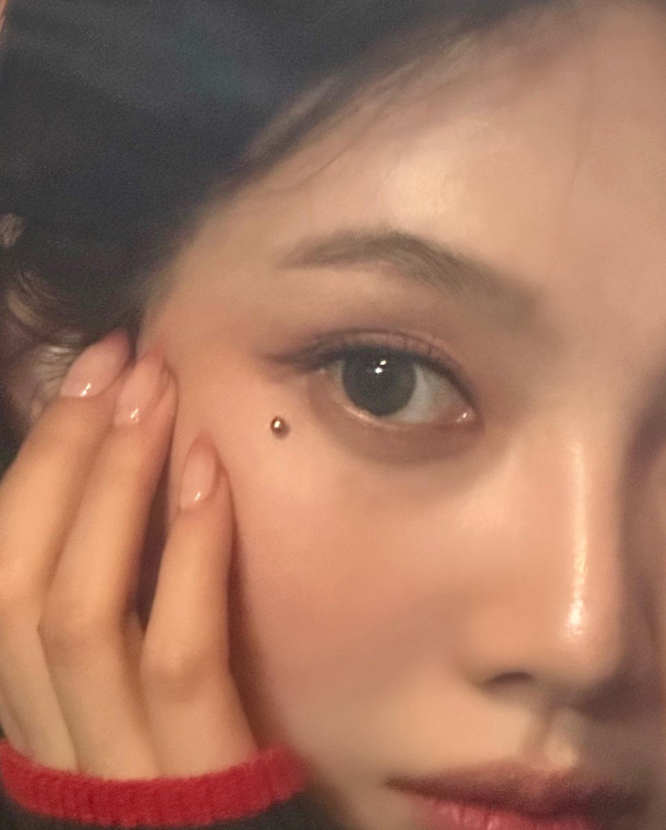 joystgrm's tweet photo. [INSTAGRAM POST] - 9P

✨✨✨
https://t.co/xre9Mlv7jr

@RVsmtown #RedVelvet #레드벨벳 #Joy #조이 #Chill_Kill 
231205 · 16:38:51 KST https://t.co/nRSQ929I1P