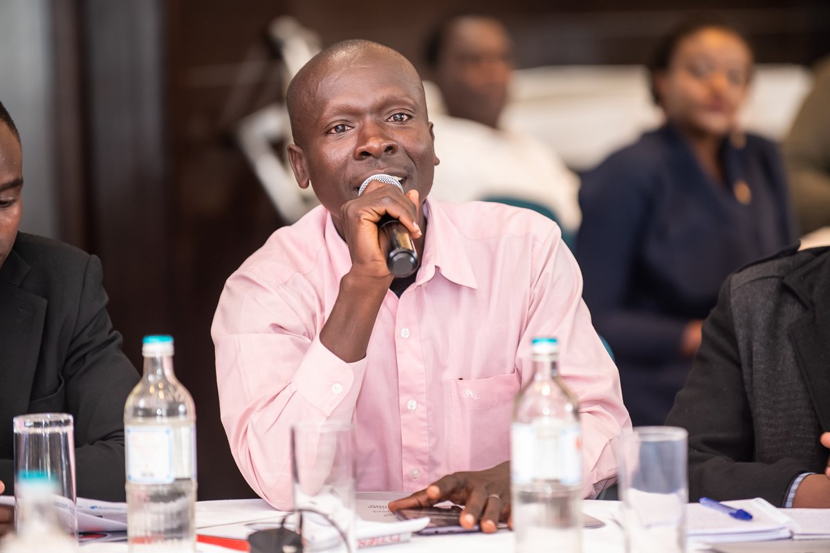 Qolloe's tweet photo. Corruption is one of the main obstacles creating barriers to development in developing nations. #TupiganeNaUfisadi project will strengthen the capacities of CSOs to fight corruption right from the grassroots so that development projects can help the minorities in the community https://t.co/42zLMjvVhY