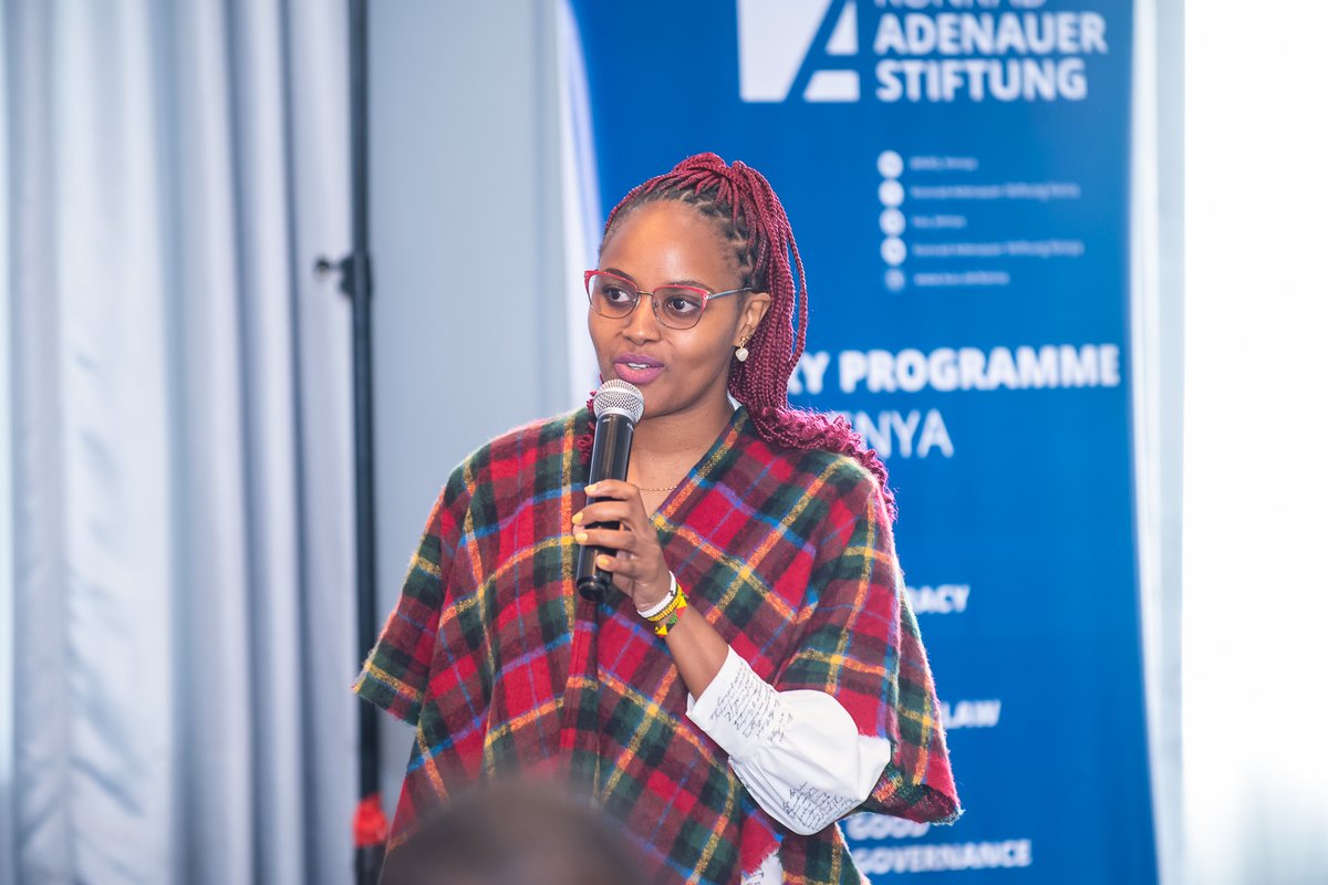 TISAKenya's tweet photo. Failure  to pursue #SocialAccountability,  jeopardizes the dream and vision intended for development. @TISAKenya  is committed to providing effective accountability tools for good governance and service delivery. #TupiganeNaUfisadi https://t.co/l7sjpvc6JP