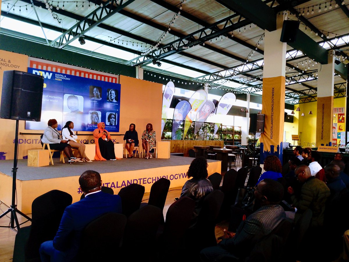 ArielEnergy_'s tweet photo. πOur Board Chairman @ManofValor777 At The Digital And Technology Week.
"Pamoja Tunaweza!"
Many Thanks π To @SMWNairobi For The Invitation!
#LetsInnovate #DigitalAndInnovationWeek #HappyFaces https://t.co/06uWekIqy7