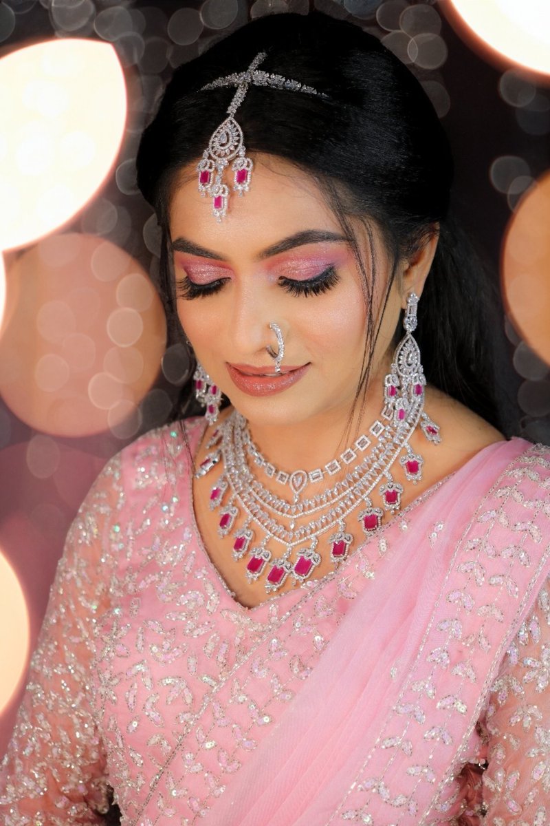 Lakshya_click's tweet photo. Bridal Shoot
@Canon_India
#WEDDINGPHOTOGRAPHY #weddinginspiration #weddingphoto #wedmegood @wedmegood https://t.co/7AZwZekU8f