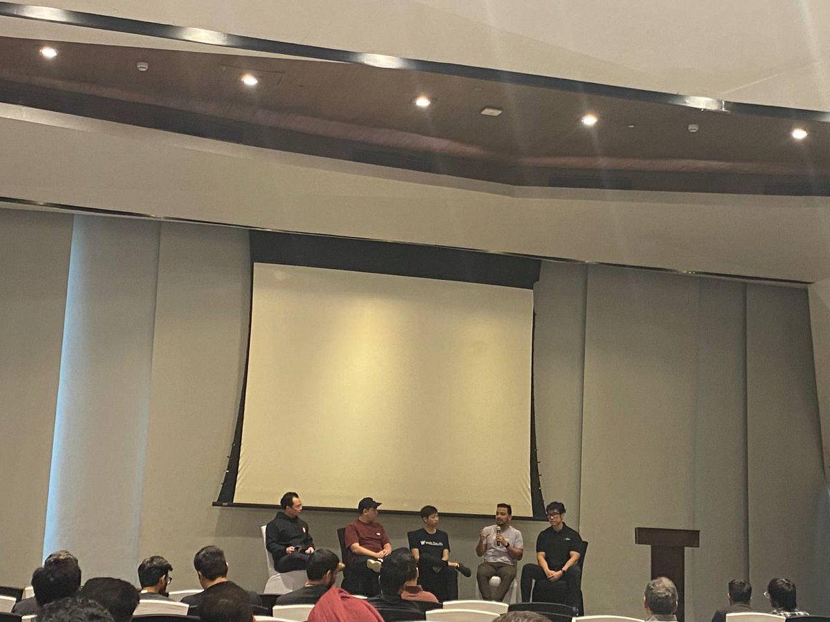 drraghavendra91's tweet image. Infinitely scalability of Blockchain for Cross chain becomes the top notch features and indispensable solution for a Indigenous #Web3project makes   Unique and create an ultimate impact 
@0xPolygonLabs

@SupraOracles
 #Intralayer
#IBW  #IndianBlockchainweek