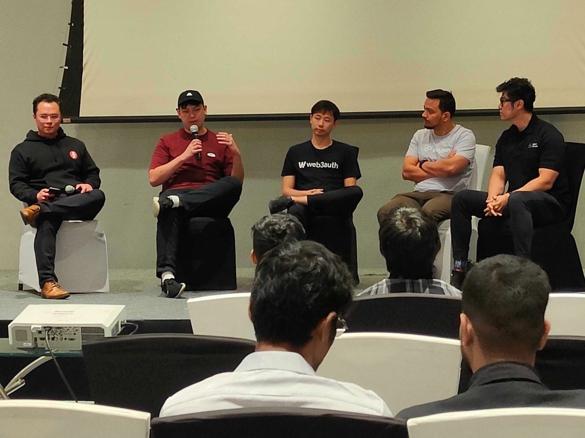 drraghavendra91's tweet image. Infinitely scalability of Blockchain for Cross chain becomes the top notch features and indispensable solution for a Indigenous #Web3project makes   Unique and create an ultimate impact 
@0xPolygonLabs

@SupraOracles
 #Intralayer
#IBW  #IndianBlockchainweek