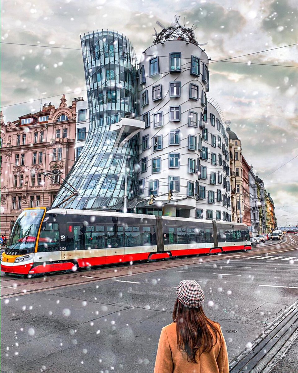 WorldofCruising's tweet photo. Prague at Christmas 🎄

Where's the best place you've visited during the festive season?

Comment below 👇

📸 @takemyhearteverywhere

#cruise #worldofcruising #cruisecompany #travel  #prauge #christmas #christmasmarkets https://t.co/nZUgDcwEyH