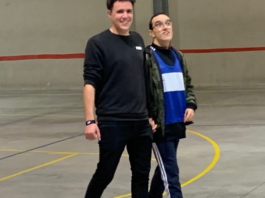 IASSAragon's tweet photo. Los últimos viernes el Centro de #Menores de Juslibol #CEIMJ, gestionado por @FAIMzgz, ha tenido actividades deportivas uniendo al #GalachosUnited y el #CTLKambalache, perteneciente a la Cooperativa de Iniciativa Social Kairos con personas con #Discapacidad. https://t.co/5dVKYxNLt4