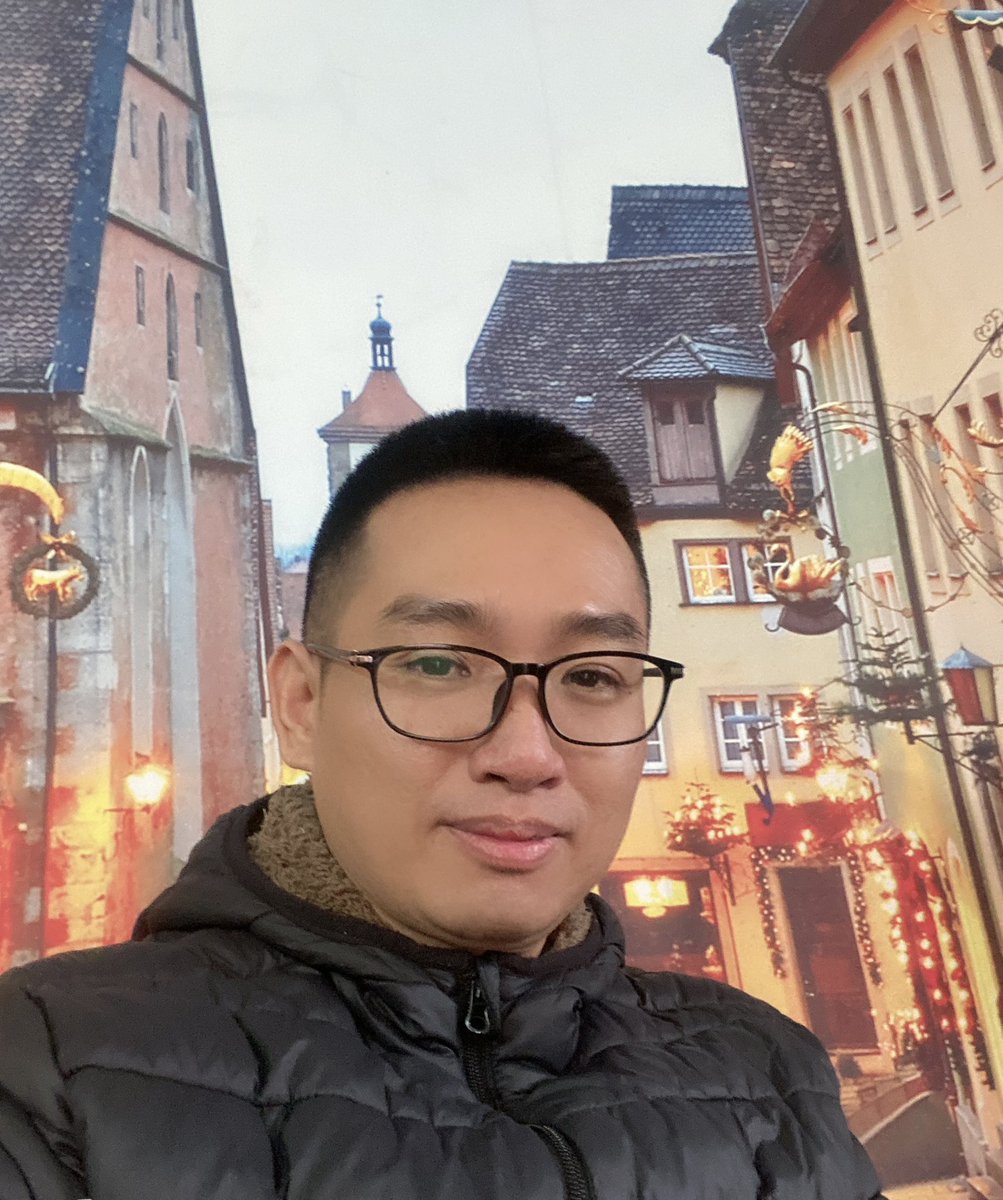 Daithanhbds's tweet photo. ❤️Trời lập đông, tháng mười hai se lạnh.
❤️Một mình anh đi gữa phố đêm khuya…
❤️Nghe thấm lạnh từ trong lòng nổi nhớ.
❤️Bóng hình người con gái đã thương yêu….! https://t.co/iy0pYAzmzd