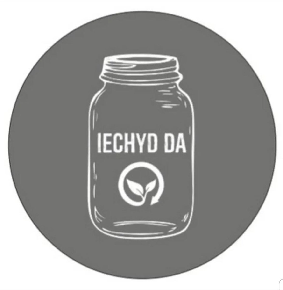 WpsFriendsof's tweet photo. Another beautiful hamper offered by @IechydD this year for our Christmas raffle. Be sure to be in with a chance to win it! https://t.co/iyCpORhol4