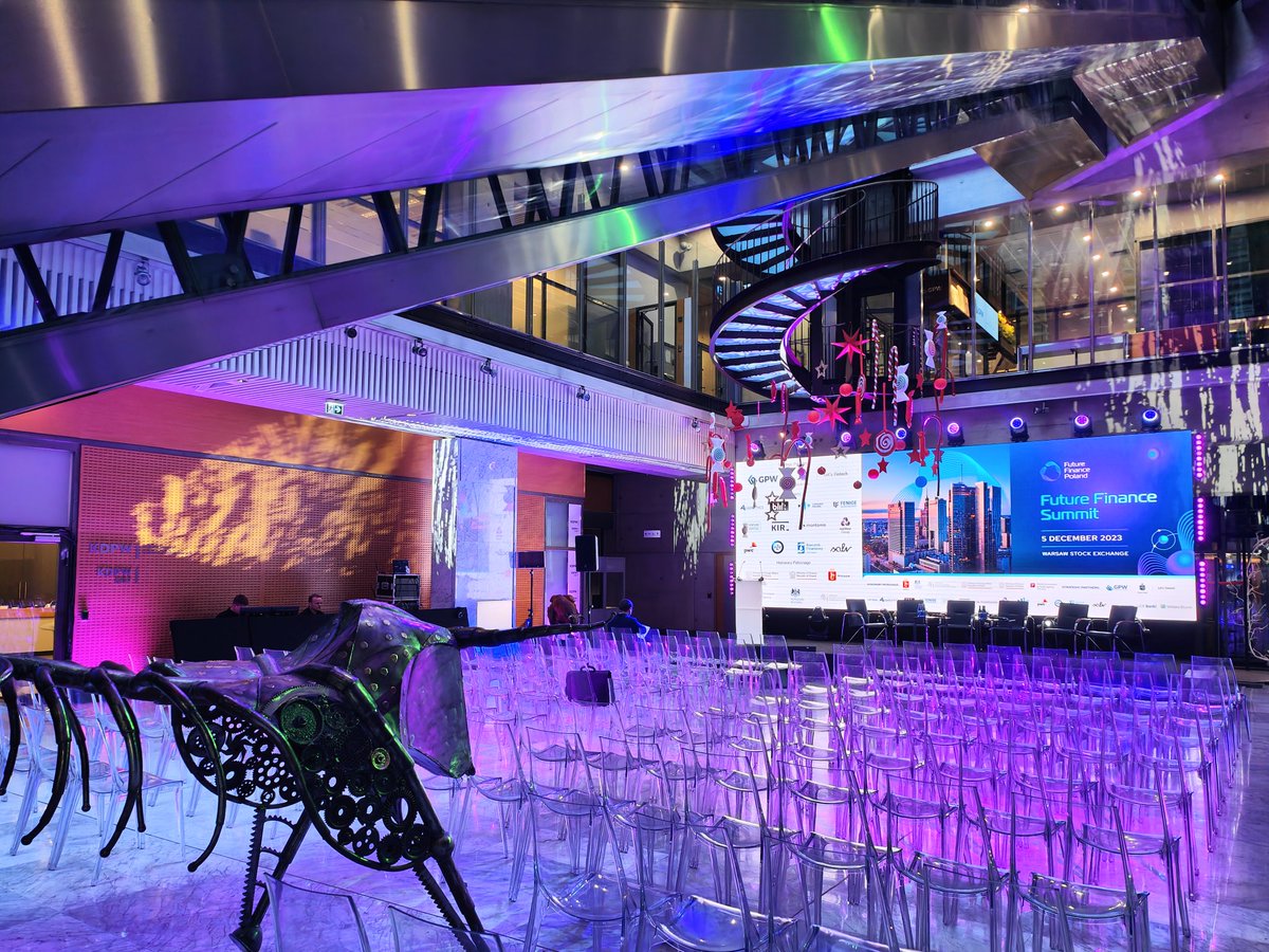 At the #FutureFinanceSummit Poland conference in Warsaw today and will present about financial center cooperation and <a href="/WAIFC_/">World Alliance of International Financial Centers</a> initiatives later this morning. Many thanks, <a href="/FinTechPoland/">FinTech Poland</a>, for having me! It is lovely to be back in #Warsaw