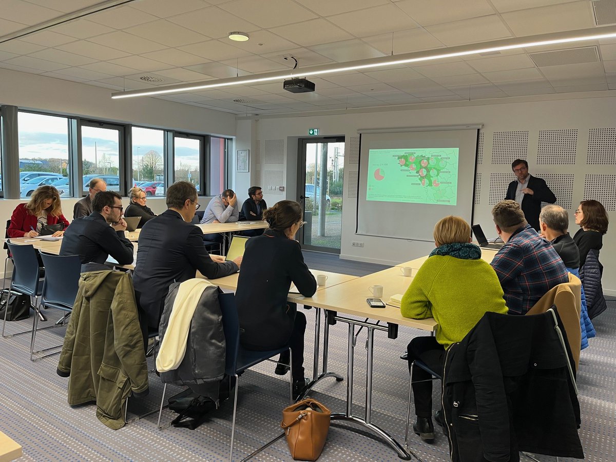 oPORTunity tweet media