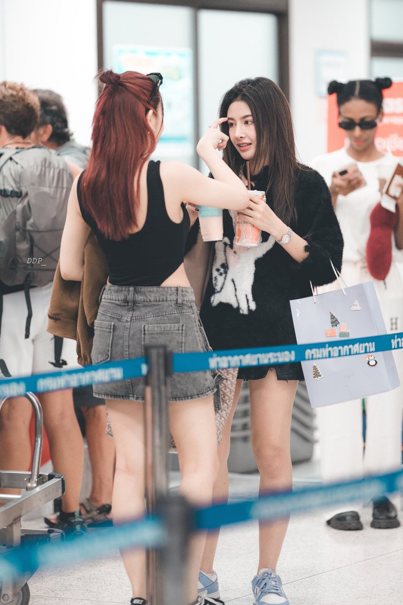 eedsasi's tweet image. วร้ายยยยยยยยย มามุงงงงง
#TheFirstConcert
Kw : Angel Voice Snack 05

#สแน็กอัจฉรีย์
#SnackAjcharee
#FinalMGRN2024xNackLiu