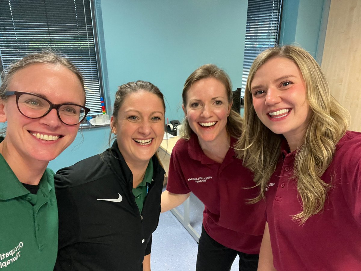 Celebratory selfie! 🥳💜💚