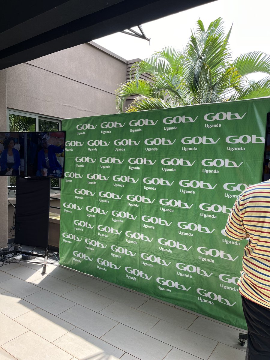 Mugibson's tweet image. For subscribers/ customers of @GOtvUganda, #ItsYourMoment and time to shine, as @MultiChoiceGRP Uganda is yet to unveil a first of its kind, curated just for you! 😉💚

Camp on their socials for updates. #GOtvStream #GOtvTweyagale | 🎬 @rahmk12