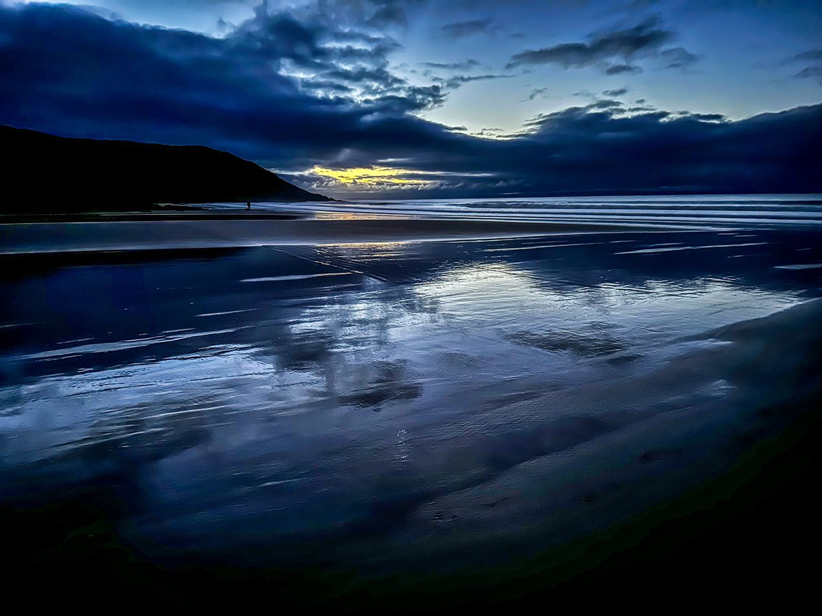 The ‘Why’ of winter sunrise swimming. Episode 368.
#swimrise #coldwaterswimming