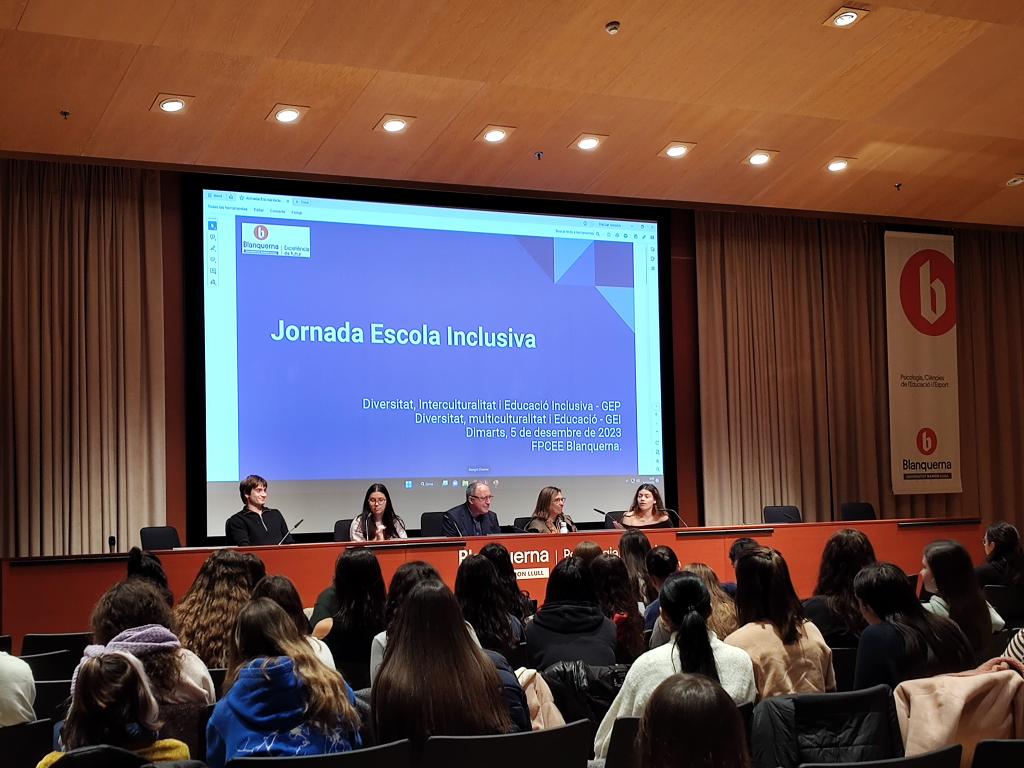 SEZ Mataró (CRP, EAP i LIC) (@semataro) on Twitter photo Avui, <a href="/Blanquerna/">Blanquerna</a> convida al #CRP de <a href="/SEmataro/">SEZ Mataró (CRP, EAP i LIC)</a> a la jornada d'Escola Inclusiva per transmetre que fa el CRP acompanyant als docents en aquesta mirada de l'educació: maletes, formació, assessorament colaboratiu, xarxa... També explicarem què fa la <a href="/mex_mataro/">MEX - Mataró Educa en Xarxa</a> en aquesta temàtica Avui, <a href="/Blanquerna/">Blanquerna</a> convida al #CRP de <a href="/SEmataro/">SEZ Mataró (CRP, EAP i LIC)</a> a la jornada d'Escola Inclusiva per transmetre que fa el CRP acompanyant als docents en aquesta mirada de l'educació: maletes, formació, assessorament colaboratiu, xarxa... També explicarem què fa la <a href="/mex_mataro/">MEX - Mataró Educa en Xarxa</a> en aquesta temàtica