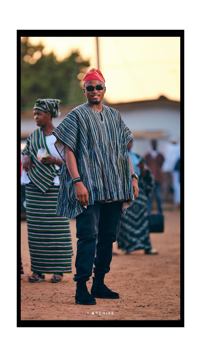 majeed_suhuyini's tweet photo. A true Son of my Father! A descendant of the great Naa Gbewa! 

Alright time to secure the modeling bag. Hit my DMs with your designs before my price goes up! 👏🏿👏🏿👏🏿👏🏿

📸 : @iArchiveStudio

#modellife #model #ankarastyles #damba23 #dagbonkingdom #damba #actor #fashion https://t.co/aOnBOSTJ0x