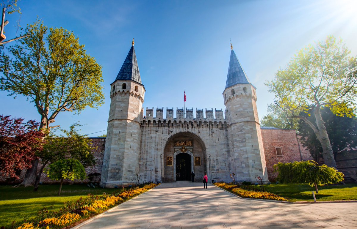 heytripster's tweet photo. Exploring the Grandeur of Topkapi Palace: Your Guide to Buying Tickets and Embracing History in Istanbul

👉 Read more: https://t.co/THI1PGK7MZ https://t.co/7ClVF5adBR