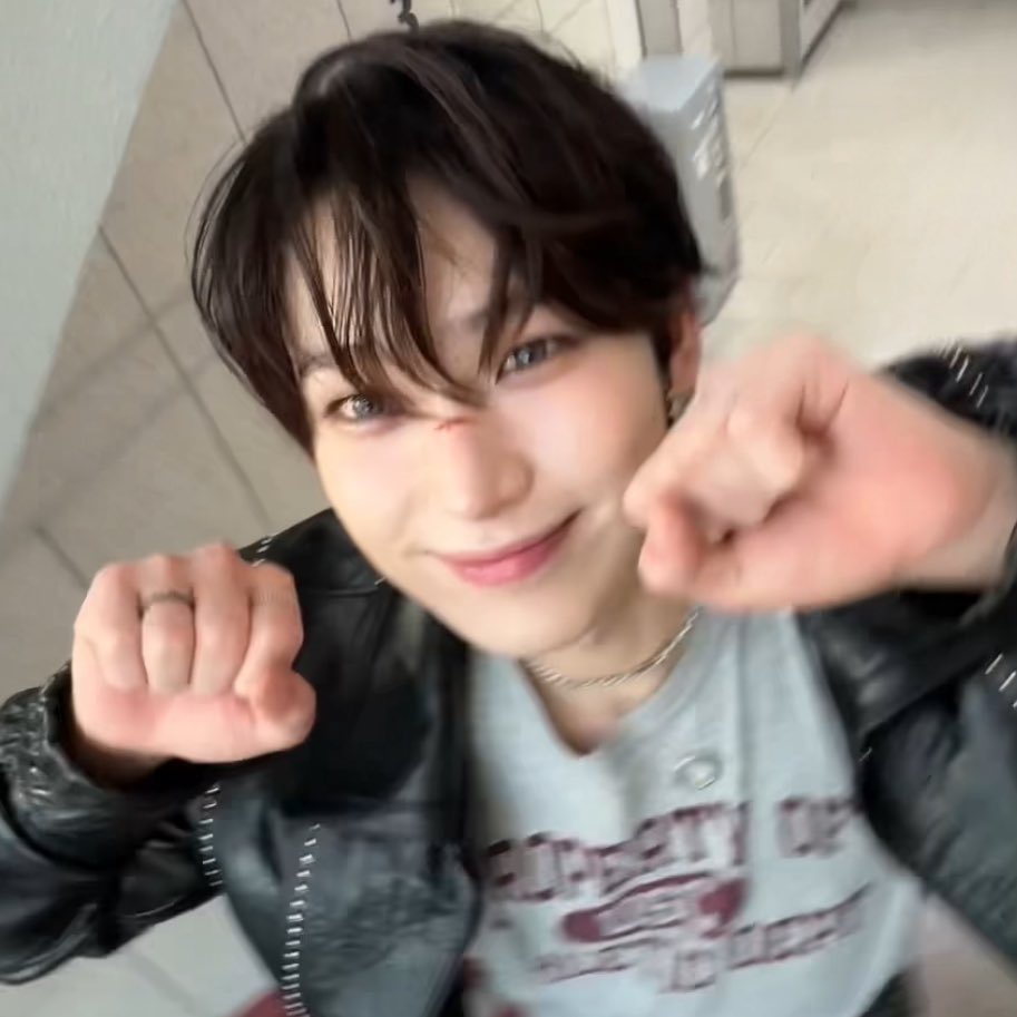 kimfox0624's tweet photo. 떤글떤글 https://t.co/34Yh9NOAcv