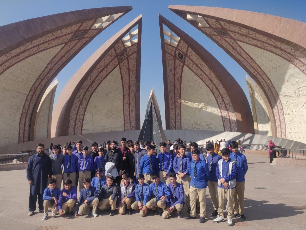 IPakagtours's tweet photo. Another Day Tour is Done Successfully Alhamdulillah
11-15-2023
01 Day Islamabad
Educators (Boys) Phalia 😊#pakagtours #educator #phalia #BoysCampus #daytour #islamabad #versamune #museum #damanekoh #Attractions #dinovalley #food #enjoytour #islamabad #pakistan #beauty #enjoyment https://t.co/qp2PYgdq4V