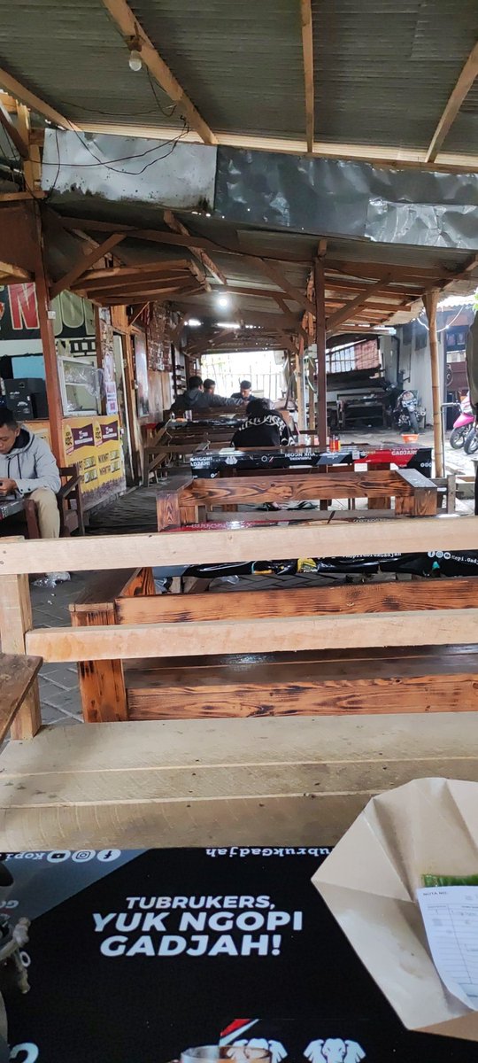 werkewer_sby tweet media