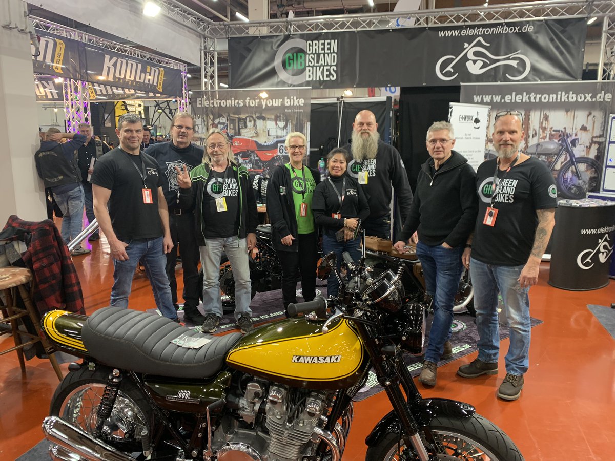 Custombike Show 2023"
Danke für die ganzen Komplimente und die tollen Gespräche auf unserem Stand.
Die Custombike Show ist wieder größer geworden und war mal wieder ein außergewöhnliches Highlight.
Wir hatten auf jeden Fall ein geiles Wochenende😊