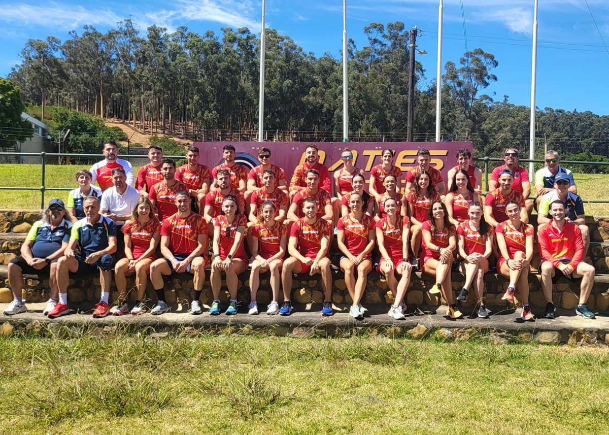 Una apuesta 🤝

Un sueño común ❤️

Los cinco relevos de #EspañaAtletismo se encuentran concentrados en 🇿🇦 Stellenbosch (Sudáfrica) durante 2⃣0⃣ días para preparar los World Relays que dan 🎟️ acceso a los Juegos Olímpicos de #París2024

Toda la información 📋