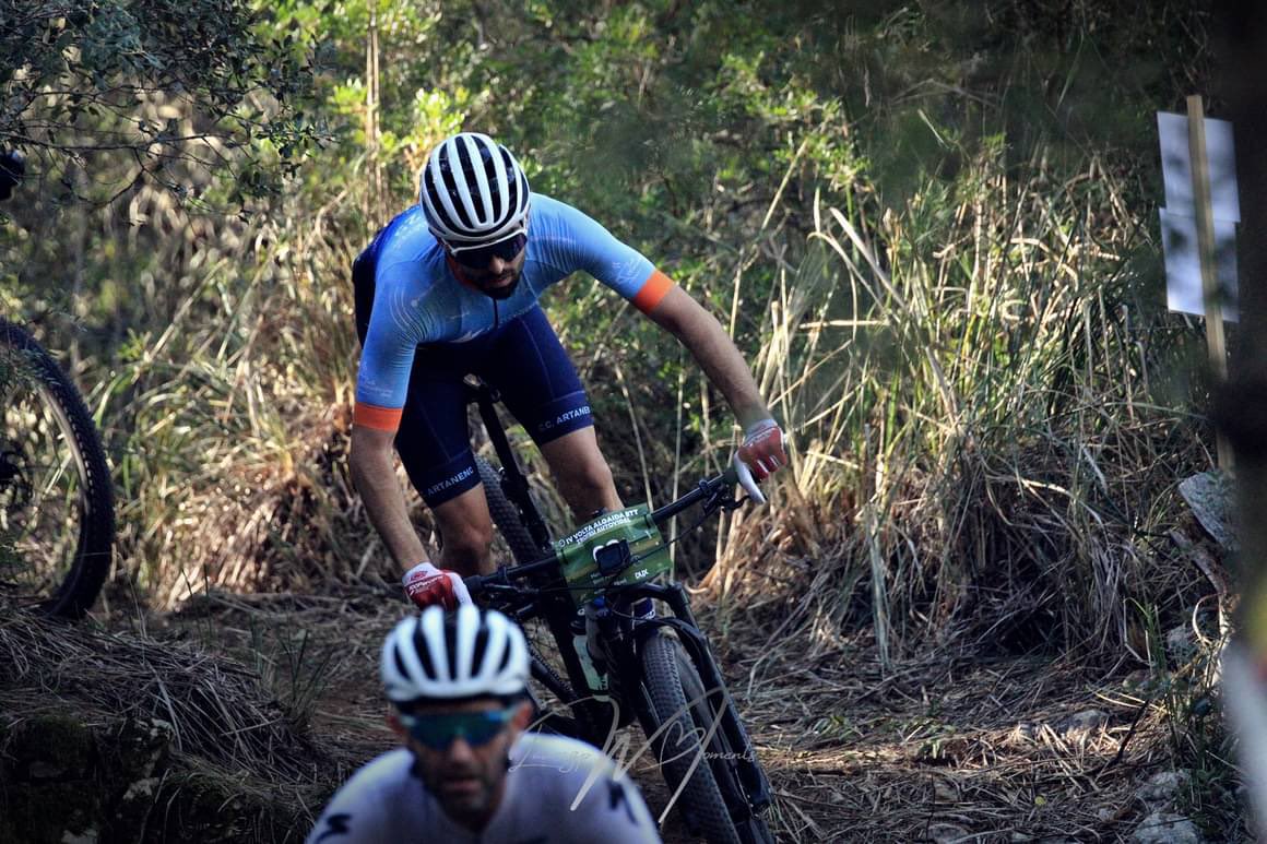 Aquest cap de setmana els nostres corredors han participat a la IV Volta Algaida BTT, acabant en el top20 de la general individual: P4-Gili, P12-Mestre, P15-Danús i P17-Artigues. Per parelles, també han participat Ginard-Vidal i Ginard-Amorós. #ccartanenc23 

📸 – Lauragp.Moments