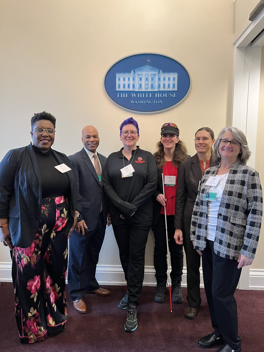 csteachersorg's tweet image. #CSTA landed at the #WhiteHouse for #CSEdweek and we are excited to learn and speak about teaching inclusive AI in computer science! @MrsYorkME @cstamaine