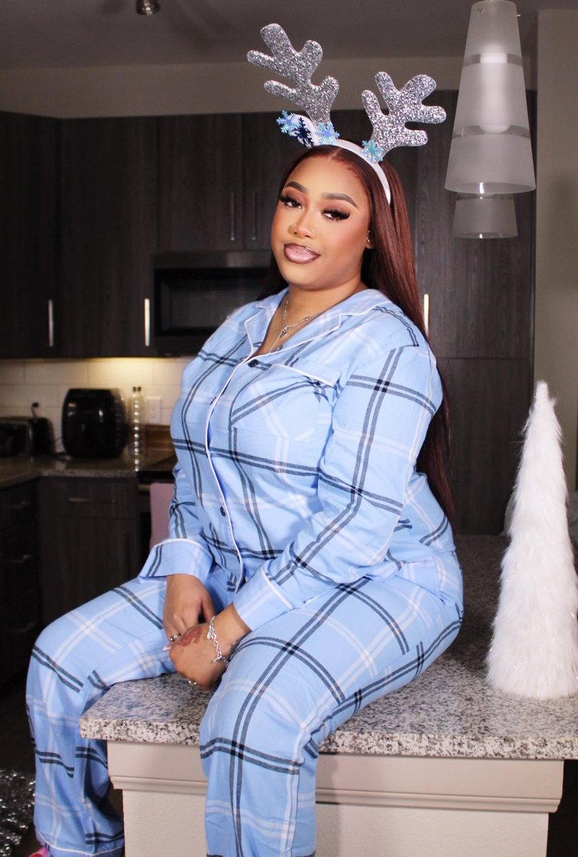 BoojieDrey's tweet image. ITS TIIIIME 🩵