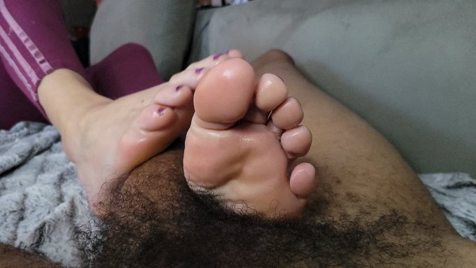 Macy Cum on Soles 2 https://t.co/qephpDKuuV<a href="/tag/clip"class="tags"><span>#clip</span></a>