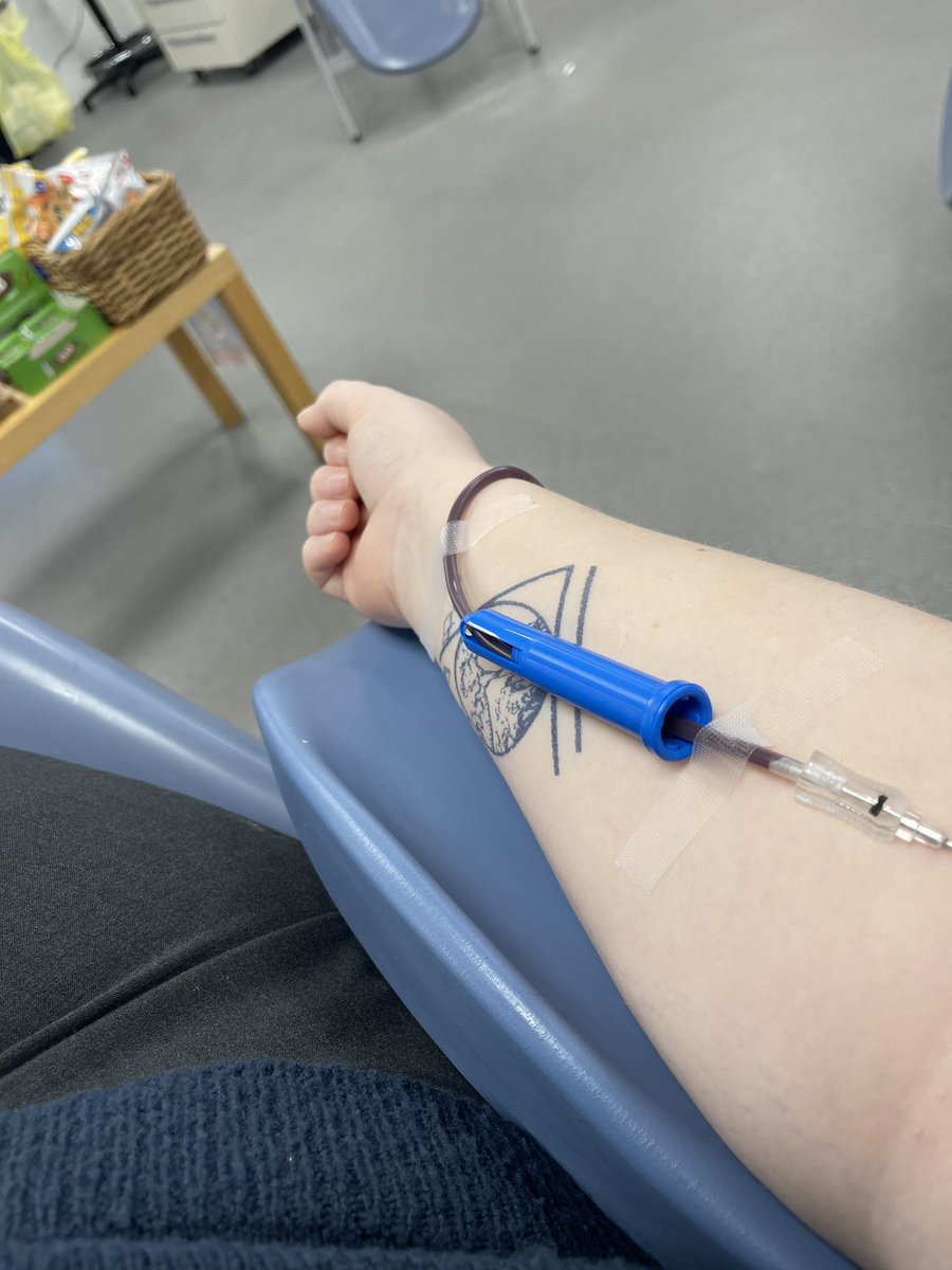 17 Donations = 17 free packs of custard creams 😜 #WorthIt #donatebloodsavealife 

🍪🍪🍪🍪
🍪🍪🍪🍪
🍪🍪🍪🍪
🍪🍪🍪🍪
🍪

 <a href="/NHSBT/">NHS Blood+Transplant</a> <a href="/GiveBloodNHS/">NHS Blood Donation 🩸🩹</a>