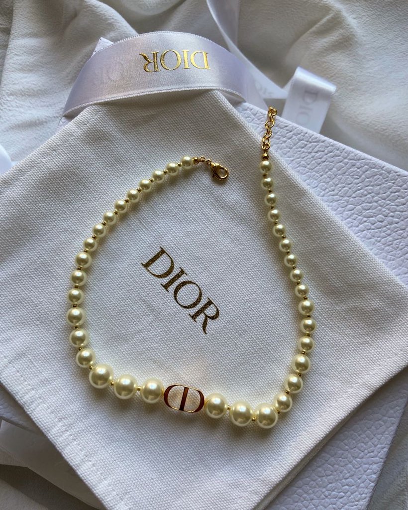 dior pearl choker