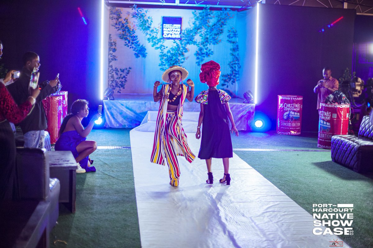 nolimittv_9ja's tweet photo. Jasmine Afrique came through at the Native Show Case by Emmy Jay Fashion Empire with a wonderful display of her latest collection.
#nolimittv #nativeshowcase #jasmineafrique https://t.co/WVbYHjF3i0